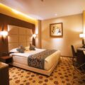 Classic King Room-min
